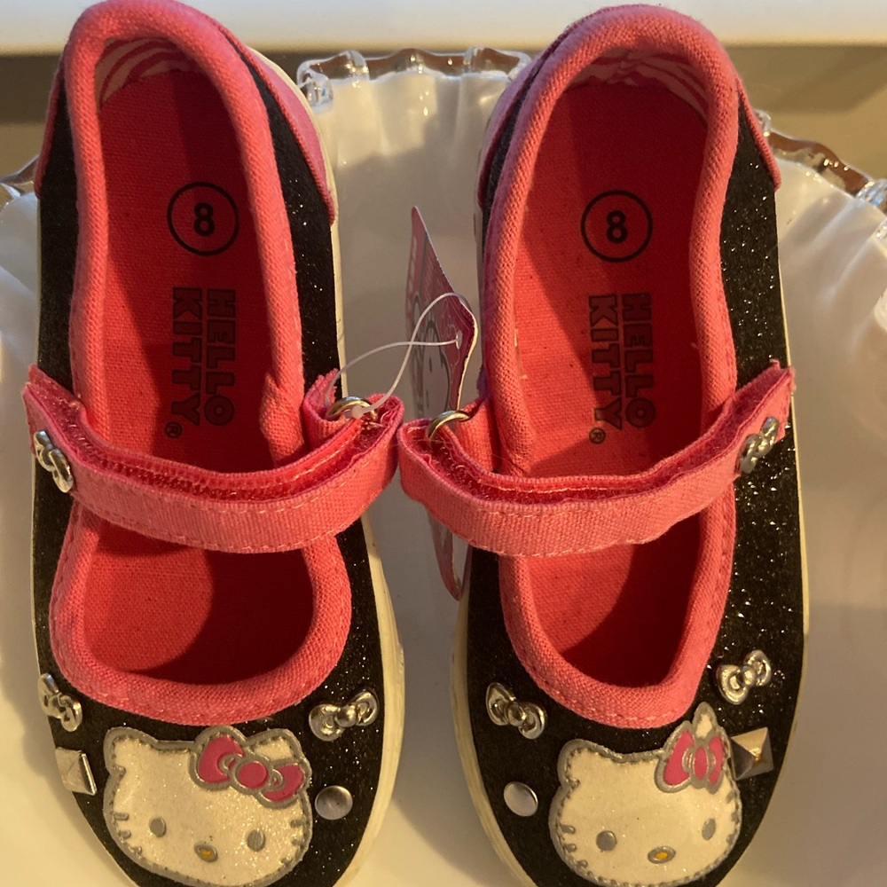 Hello Kitty Black and Pink Dress Shoes